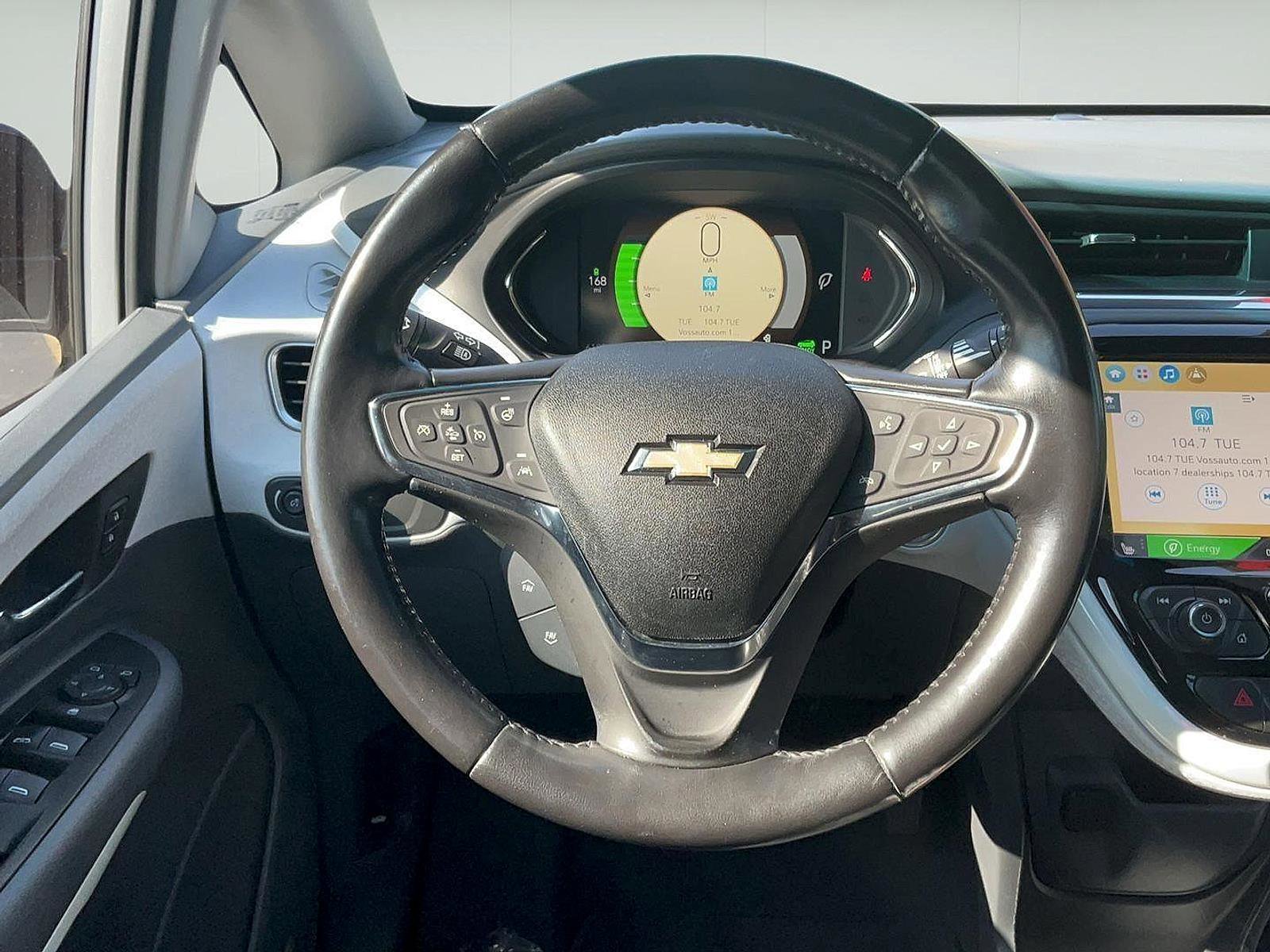 Used 2021 Chevrolet Bolt Premier w/ Infotainment Package image 22