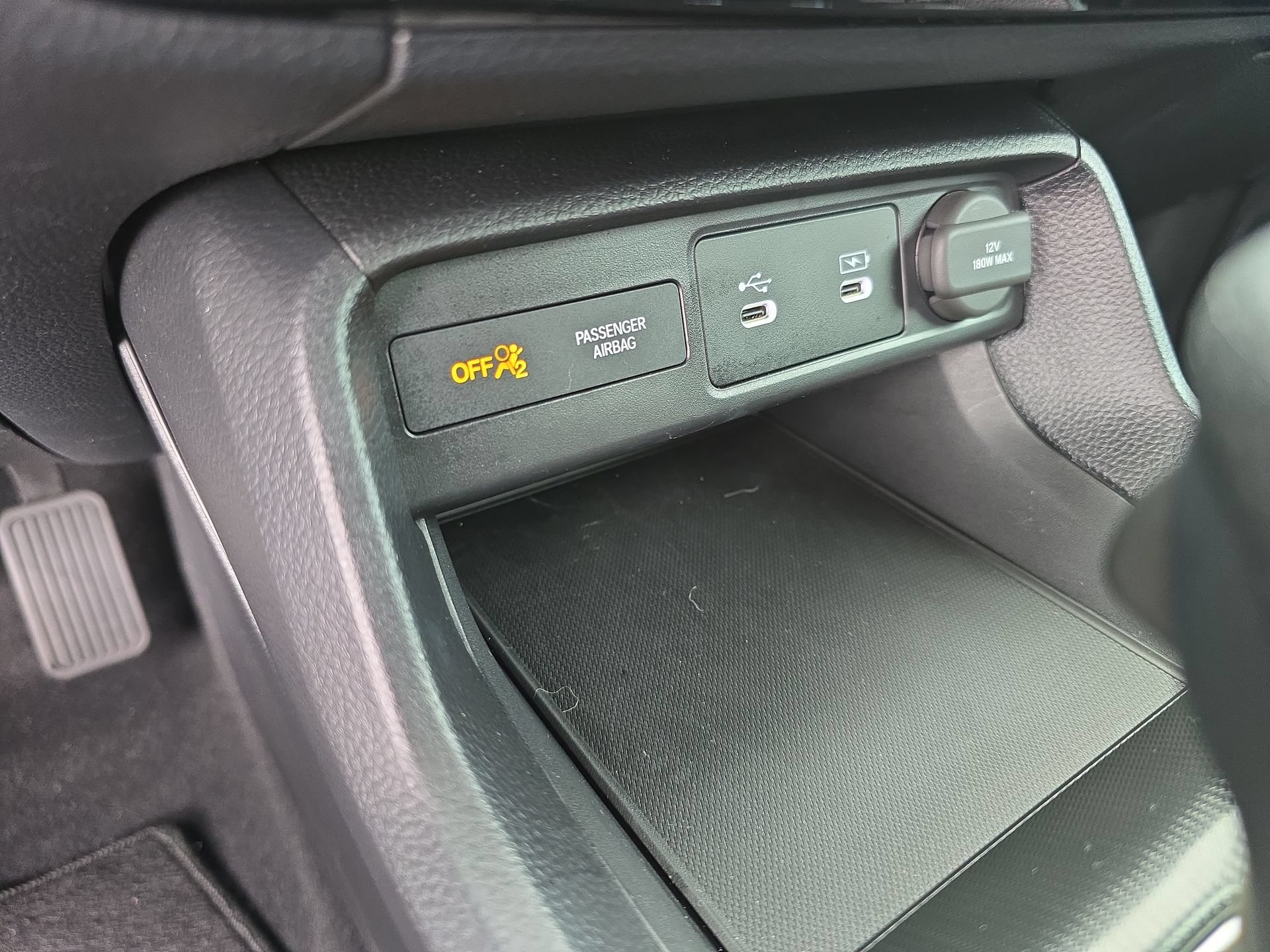 Certified 2026 Honda Civic LX image 32
