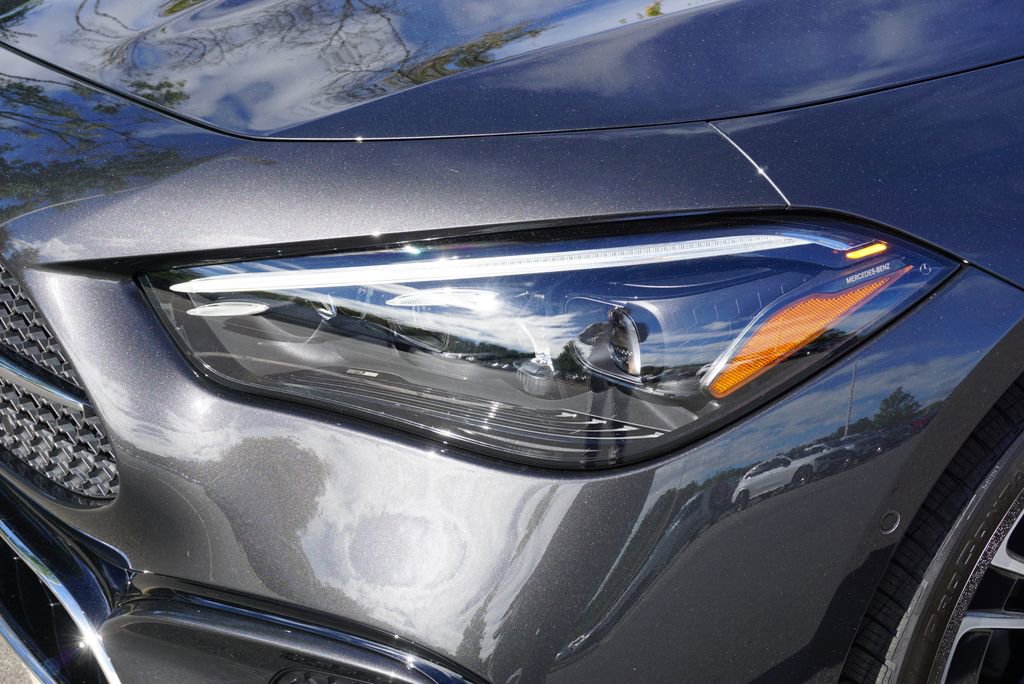 New 2026 Mercedes-Benz CLE 300 4MATIC Cabriolet image 14