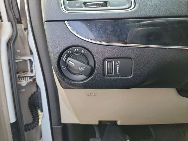 Used 2019 Dodge Grand Caravan SXT FWD image 21