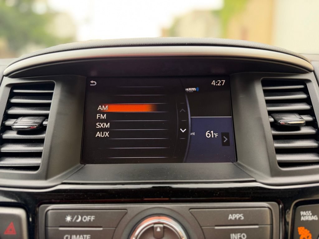 Used 2019 Nissan Pathfinder S AWD/4WD image 31
