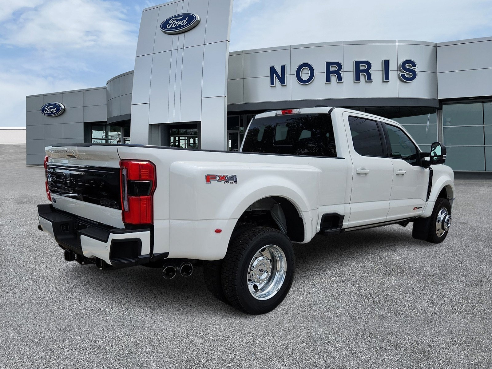 New 2026 Ford F450 Platinum AWD/4WD image 4