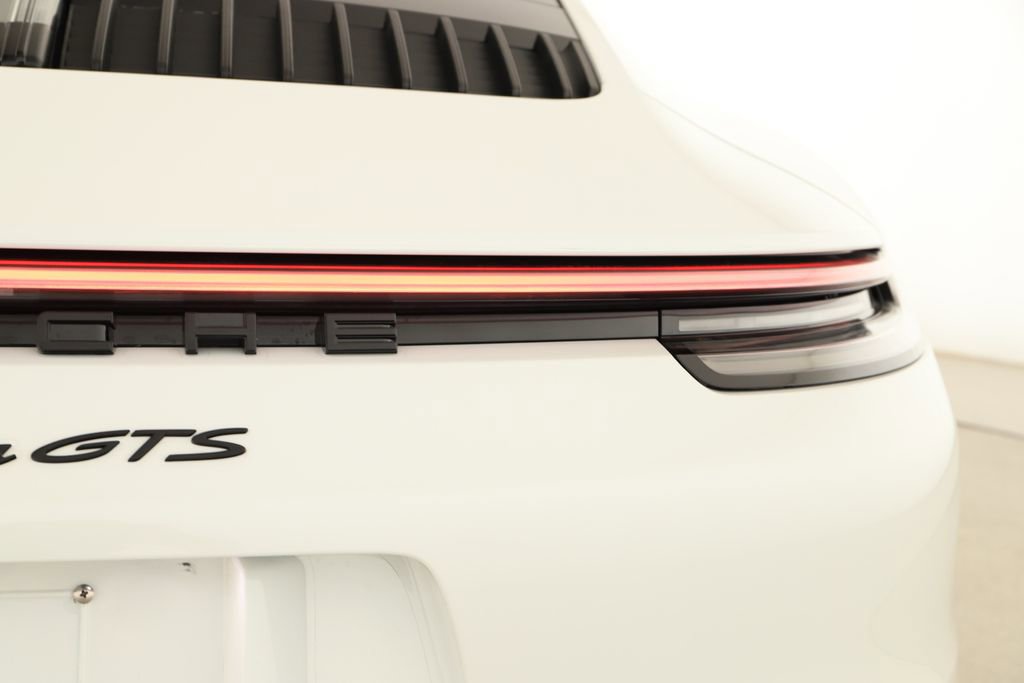 Used 2023 Porsche 911 Carrera GTS RWD image 41