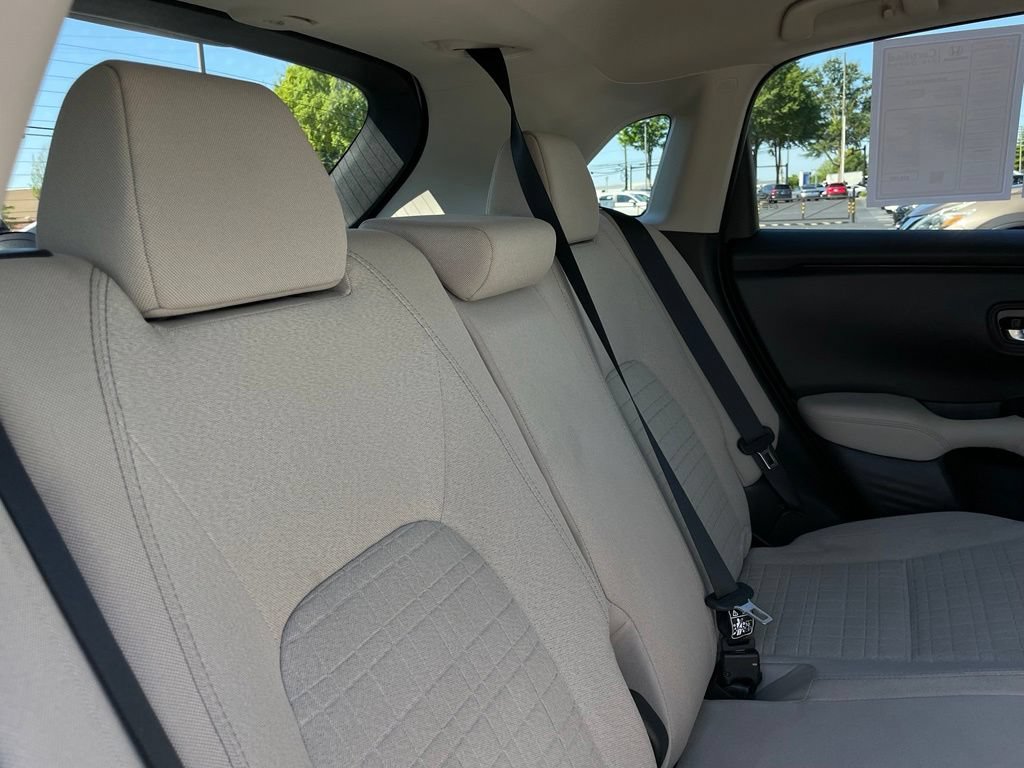 Certified 2026 Honda HR-V LX image 35