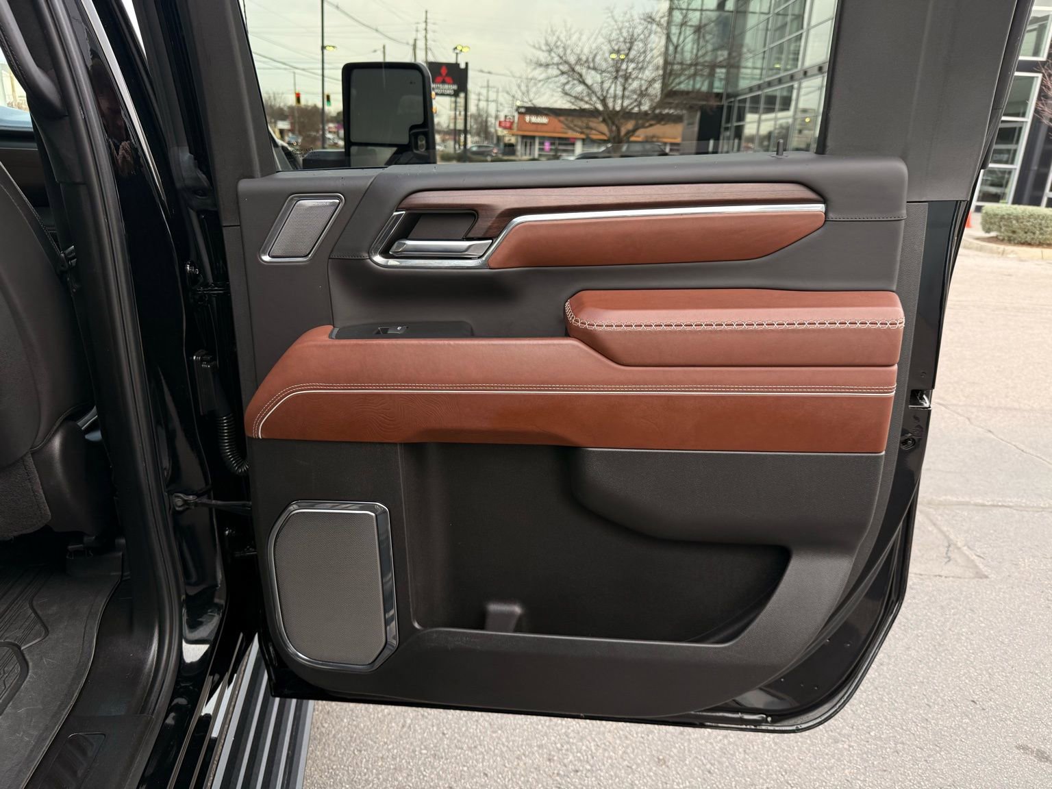 Used 2024 GMC Sierra 2500 Denali Ultimate image 33