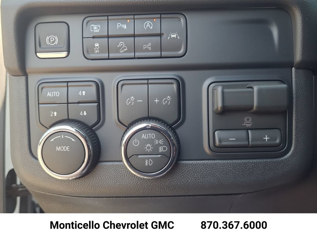 New 2026 Chevrolet Tahoe RST w/ Sun And Tow Package AWD/4WD image 18