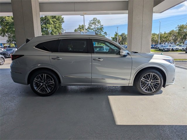 New 2026 Acura MDX w/ Advance Package image 3