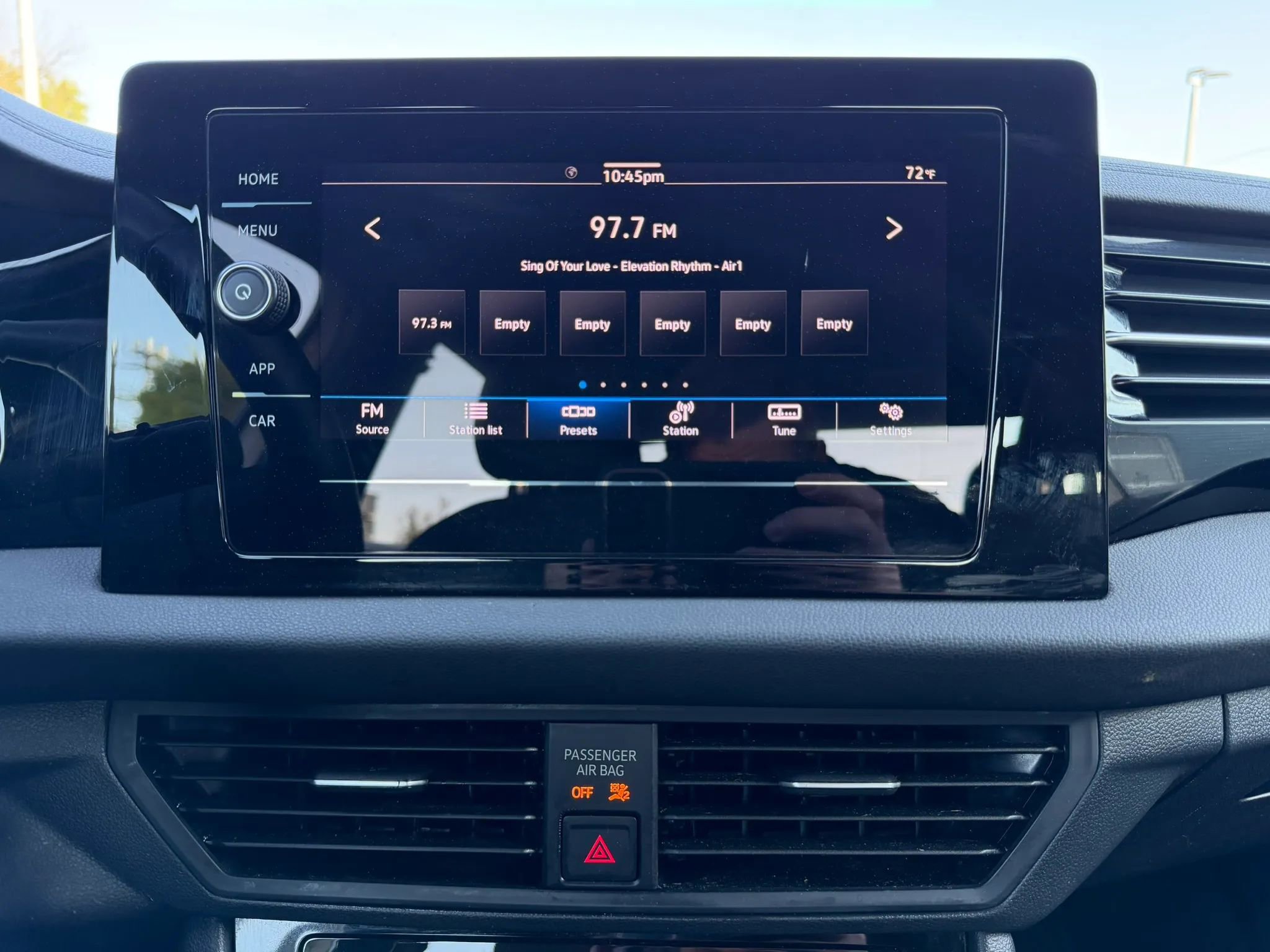 Used 2025 Volkswagen Jetta Sport image 23