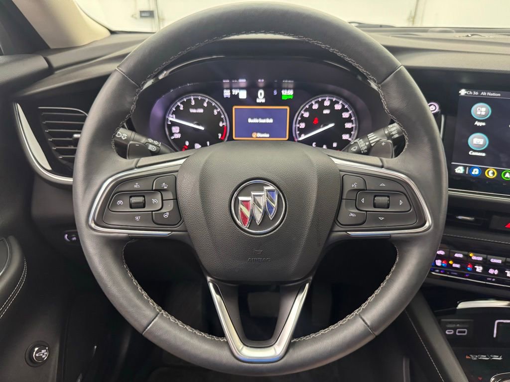 Used 2023 Buick Envision Avenir image 23