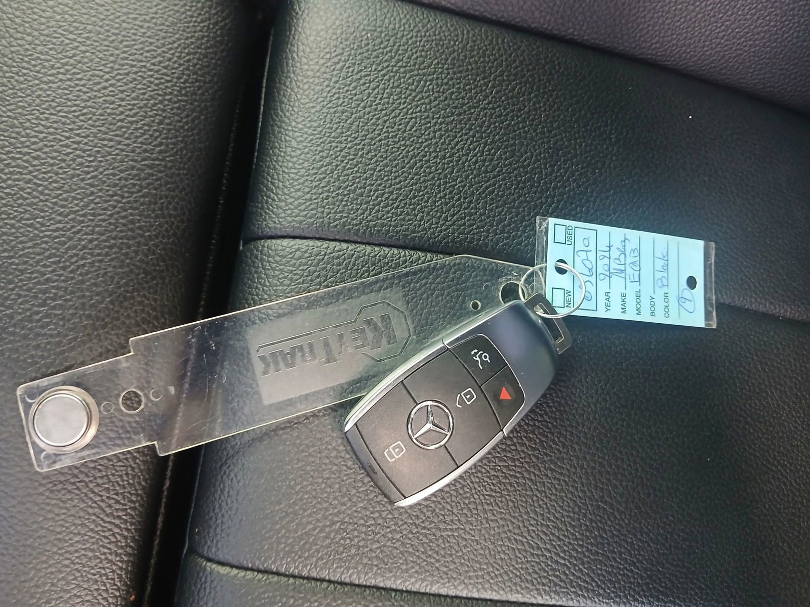 Used 2024 Mercedes-Benz EQB 300 4MATIC w/ Winter Package image 9