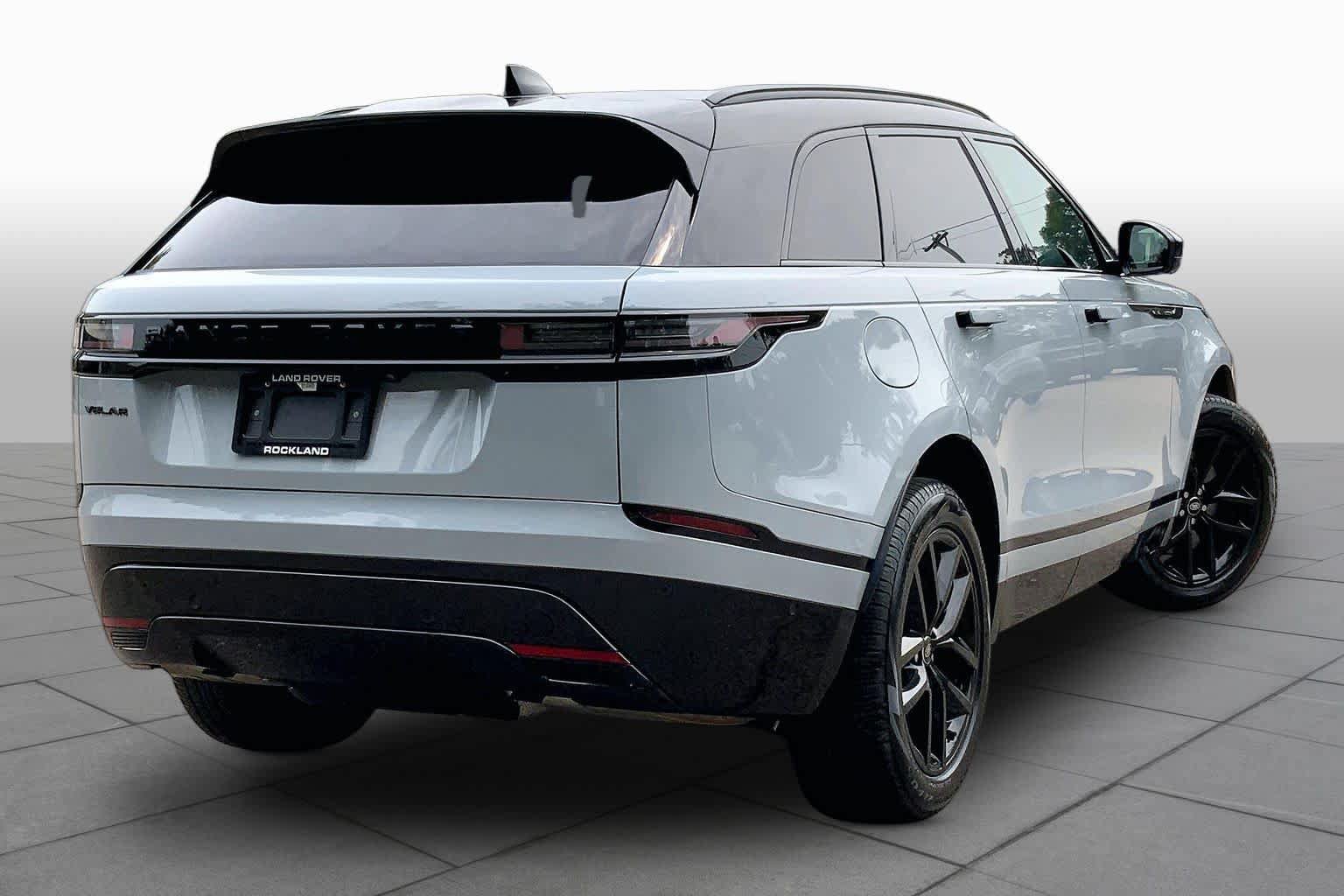 Used 2026 Land Rover Range Rover Velar Dynamic SE AWD/4WD image 13
