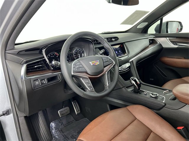 Used 2025 Cadillac XT5 Sportv image 10