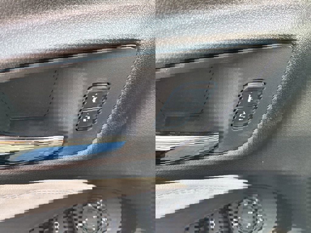 New 2026 Chevrolet Trax LT w/ LT Convenience Package image 23