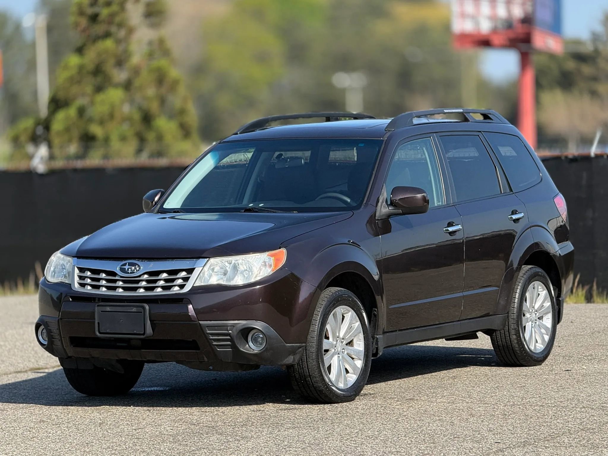 Used 2013 Subaru Forester 2.5X Limited image 6