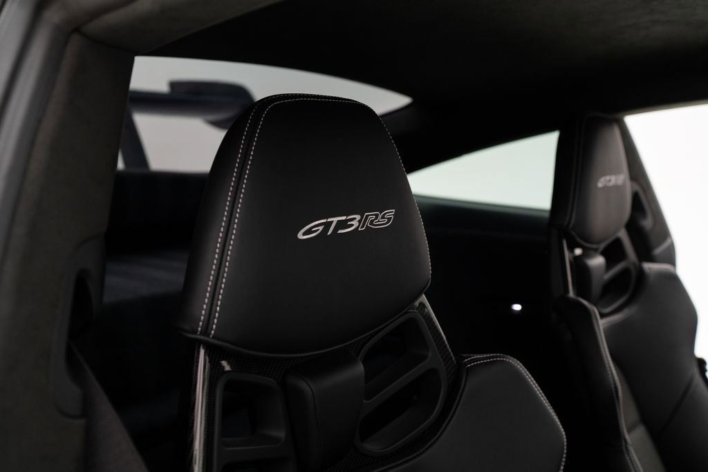 Used 2025 Porsche 911 GT3 RS RWD image 39