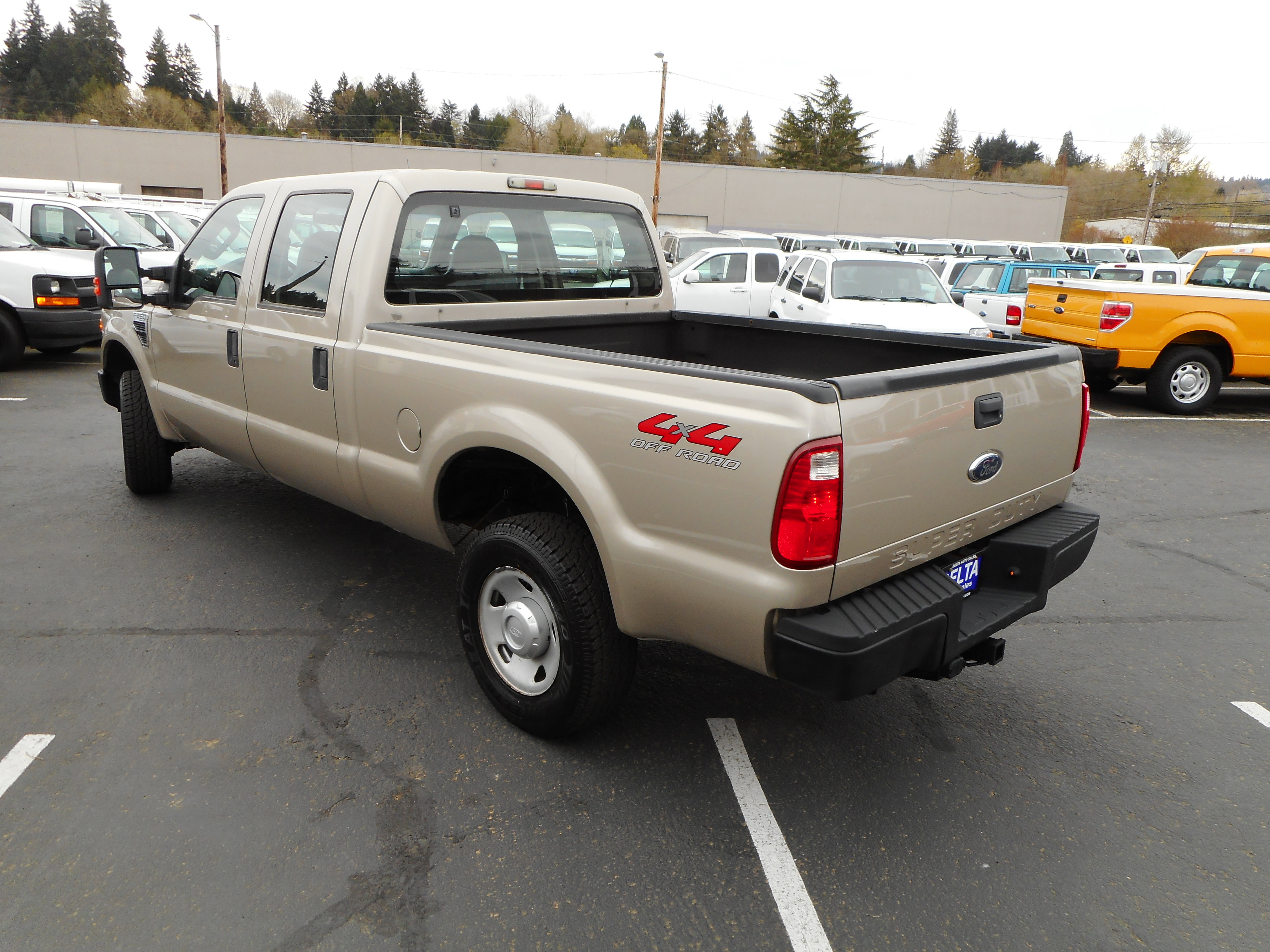 Used 2009 Ford F250 XL AWD/4WD image 8