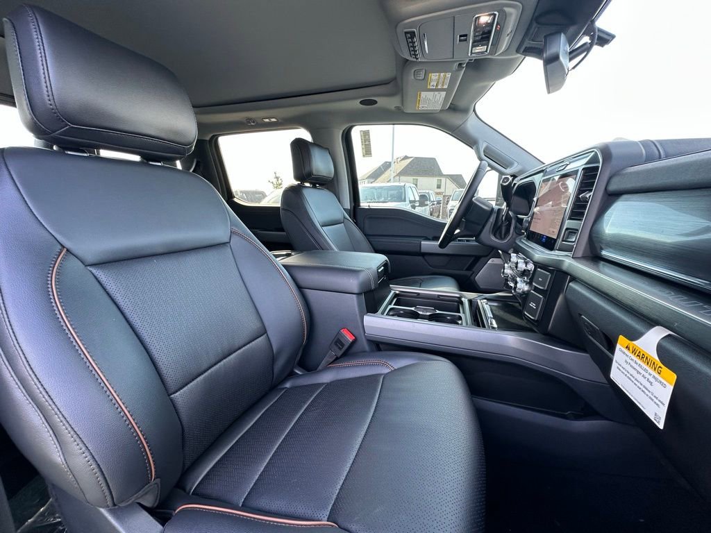 New 2026 Ford F250 Lariat w/ Black Appearance Package image 58