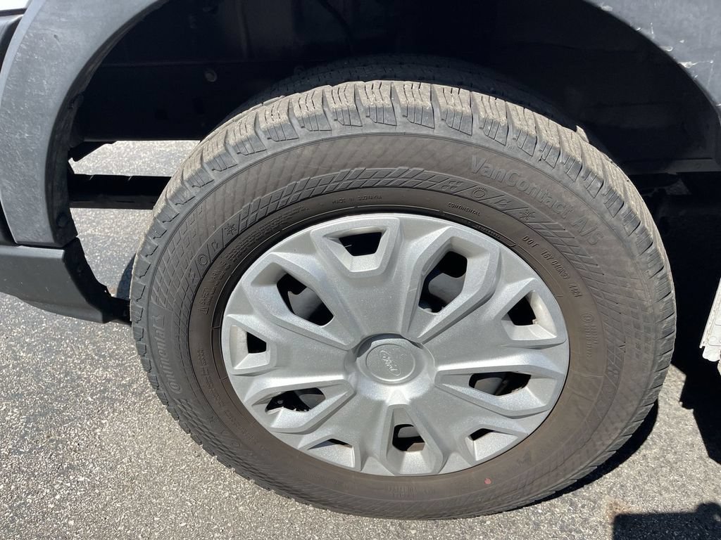 Used 2025 Ford Transit 250 Low Roof w/ Exterior Upgrade Package RWD image 2
