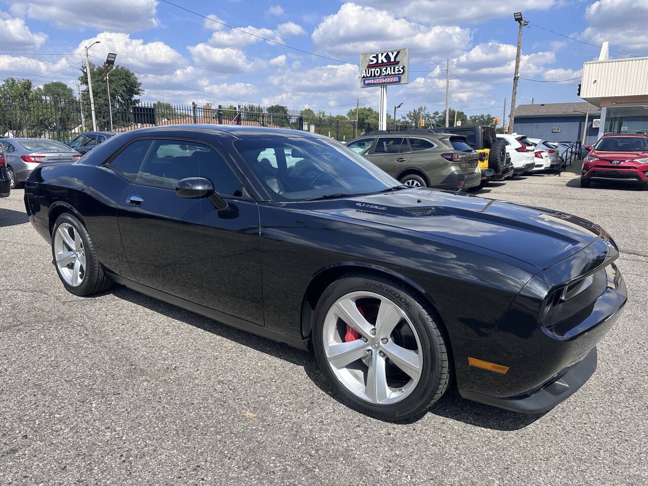 Used 2010 Dodge Challenger SRT8 w/ SRT Option Group II RWD image 1
