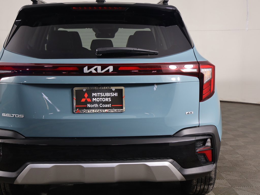 Used 2025 Kia Seltos S image 16