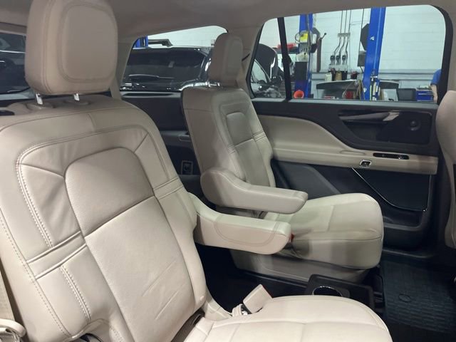 Used 2023 Lincoln Aviator Reserve w/ Elements Package Plus image 22