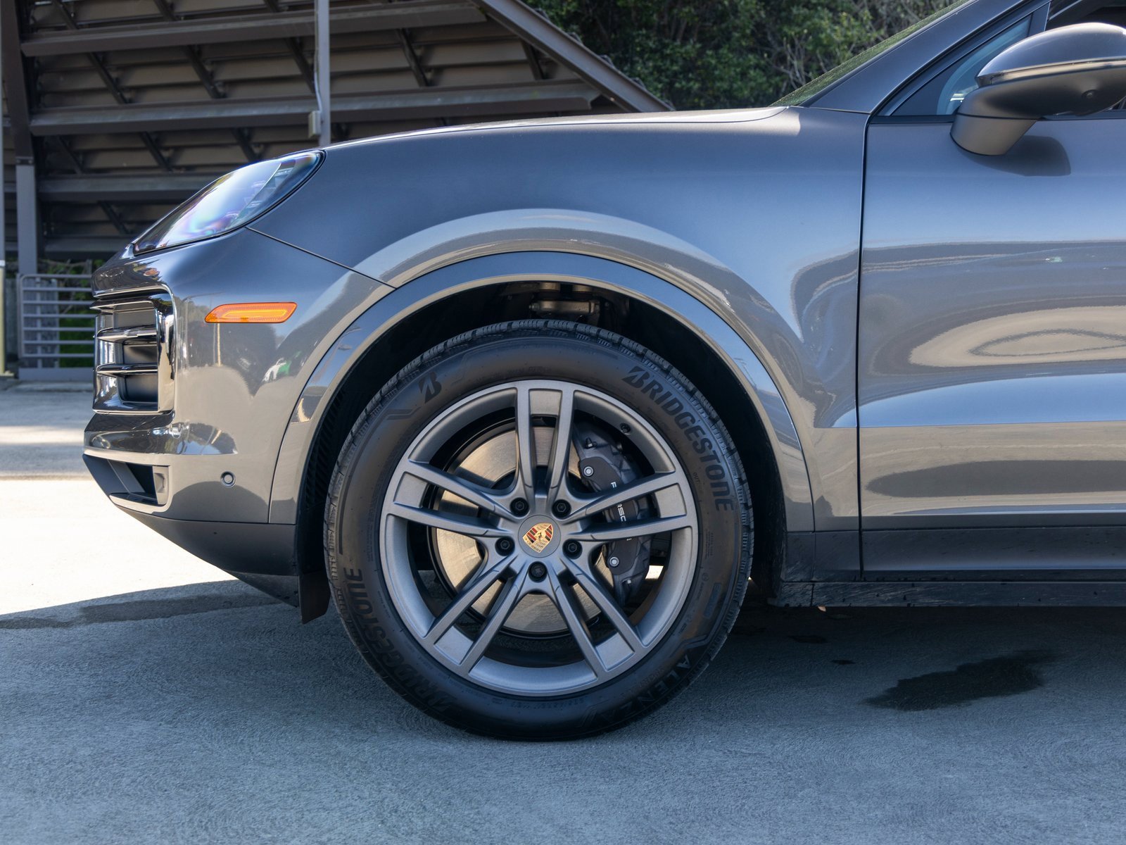 Certified 2025 Porsche Cayenne Coupe image 13