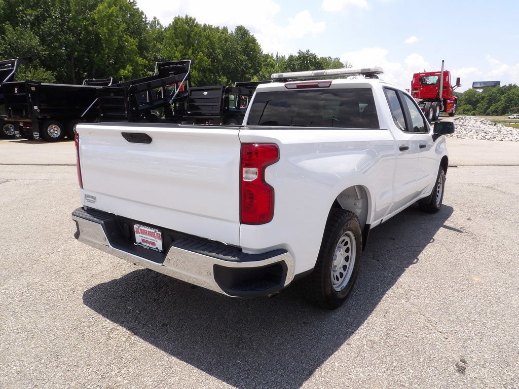 Used 2020 Chevrolet Silverado 1500 W/T w/ WT Safety Package RWD image 7