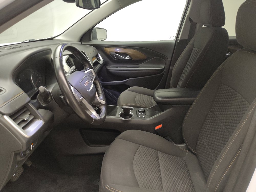 Used 2021 GMC Terrain SLE w/ Driver Convenience Package FWD image 17