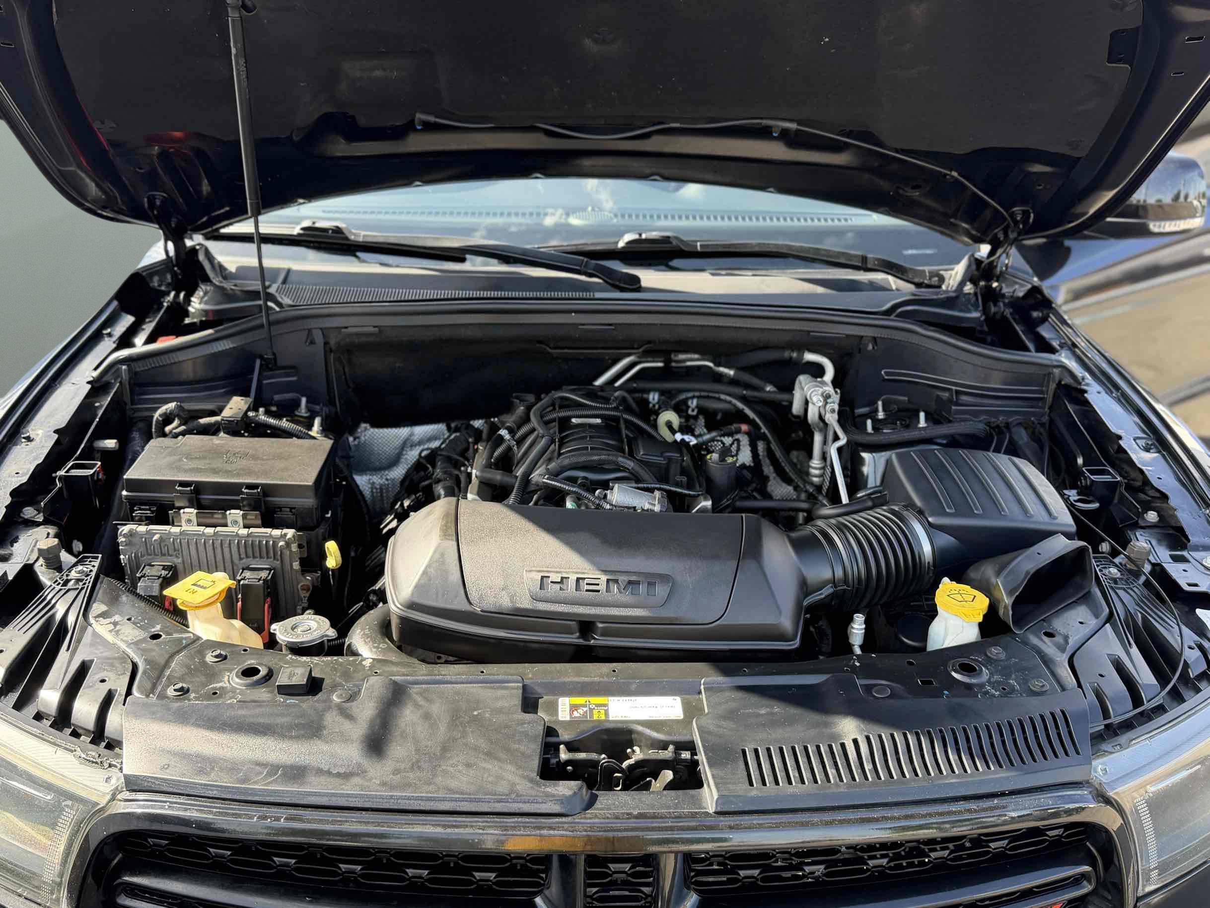 Used 2016 Dodge Durango R/T AWD/4WD image 25