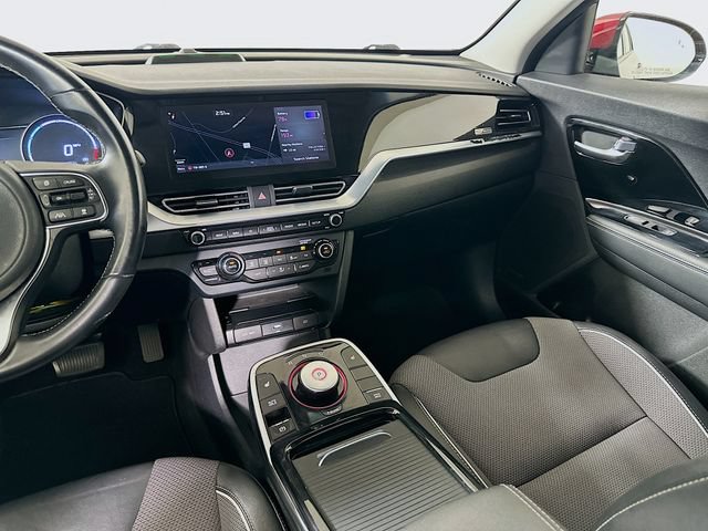 Used 2022 Kia Niro EX FWD image 26