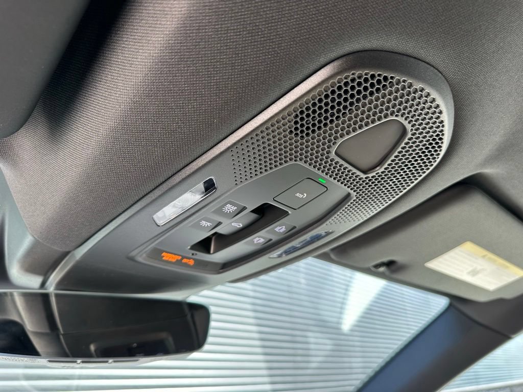 New 2026 Porsche Cayenne AWD/4WD image 36