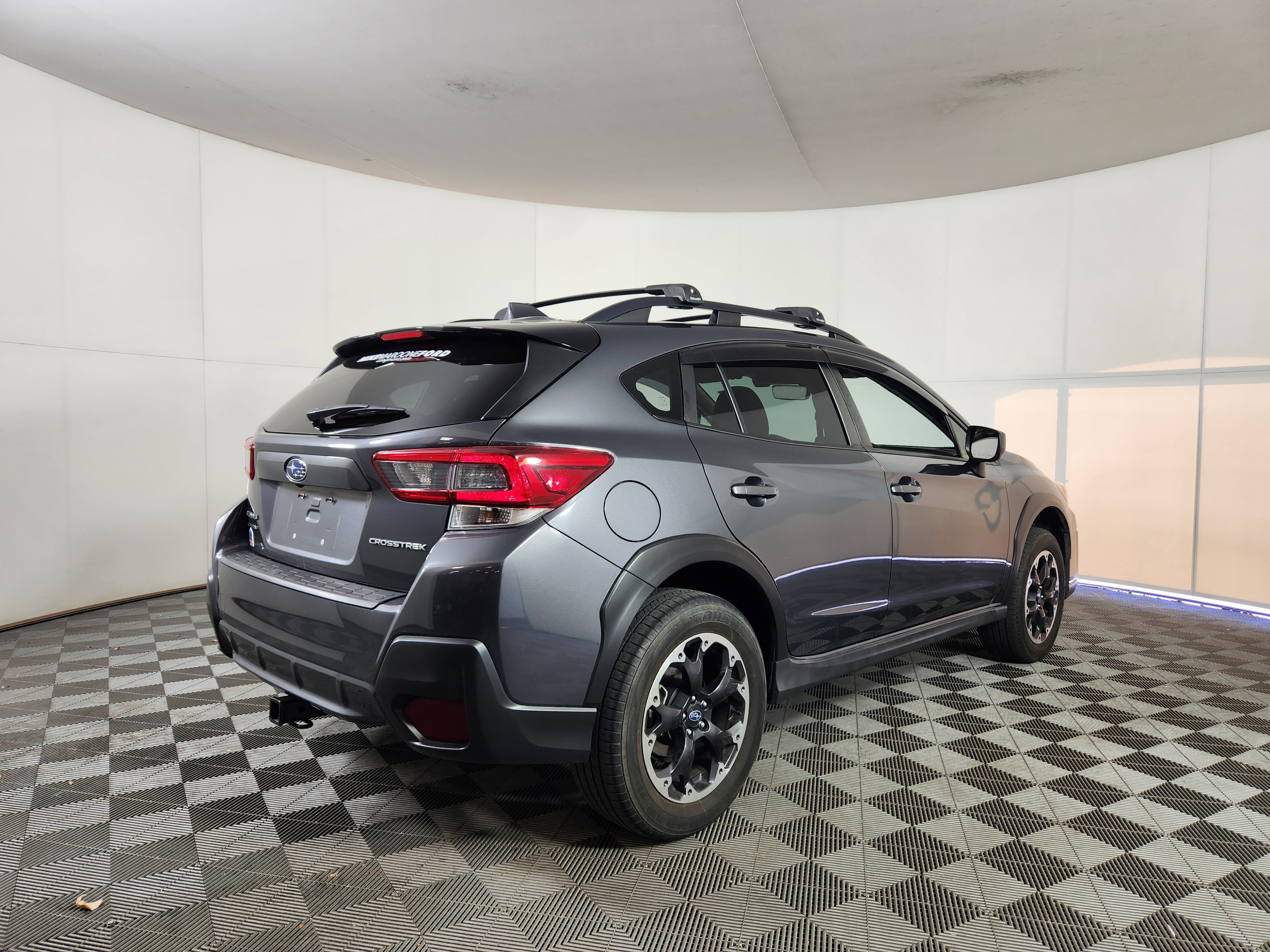 Used 2023 Subaru Crosstrek 2.0i Premium image 7