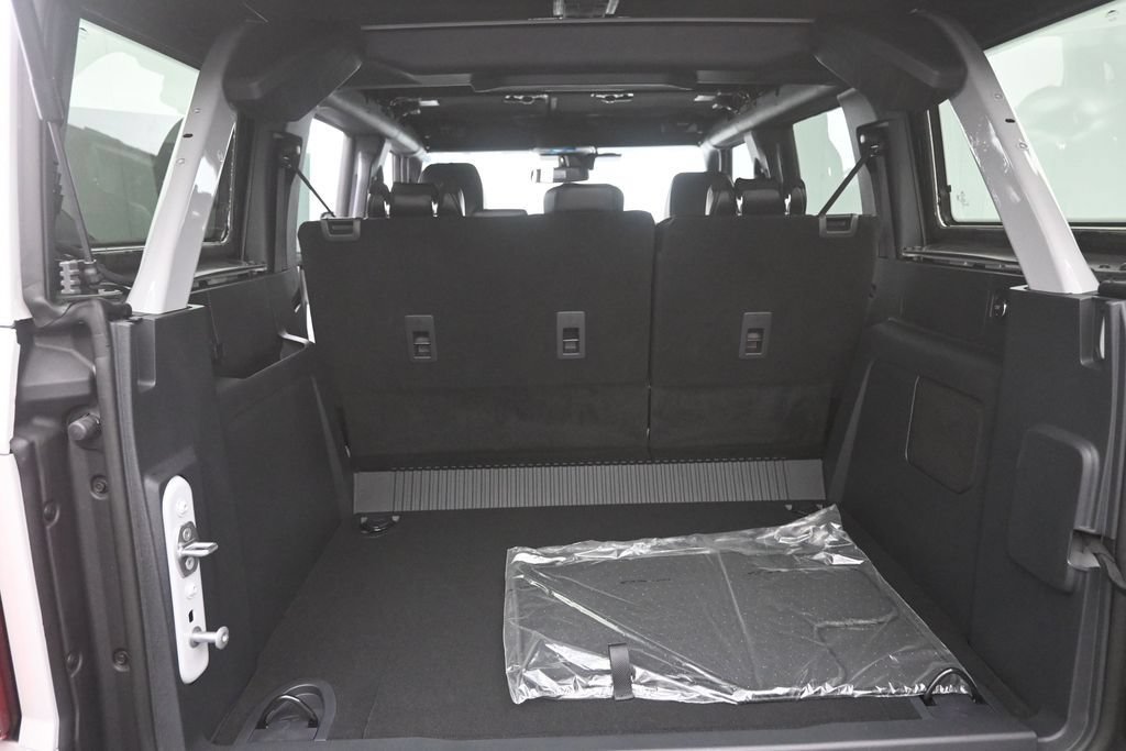 New 2026 Ford Bronco Outer Banks AWD/4WD image 14