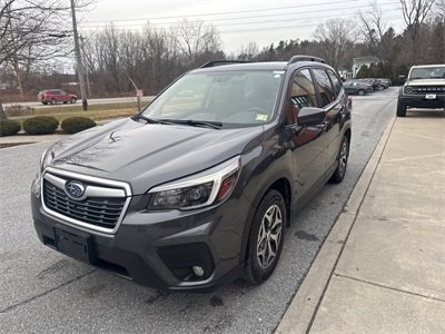 Used 2021 Subaru Forester Premium image 40