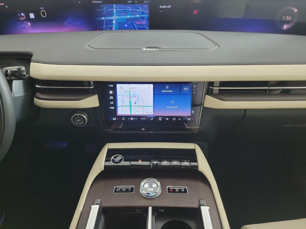 New 2027 Lincoln Navigator Premiere RWD image 29