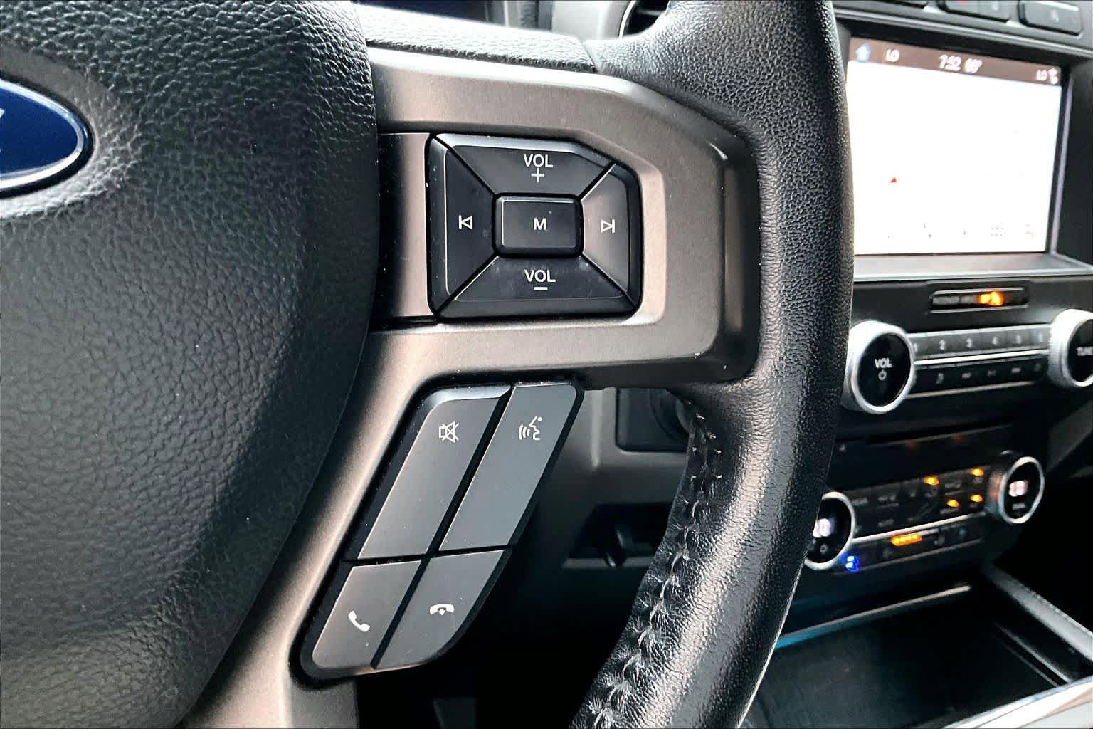 Used 2018 Ford Expedition XLT w/ Equipment Group 202A RWD image 22