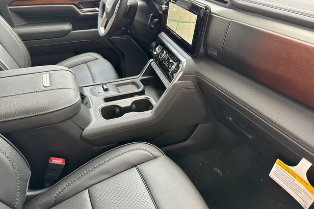 New 2026 GMC Sierra 2500 Denali w/ Denali Reserve Package image 17