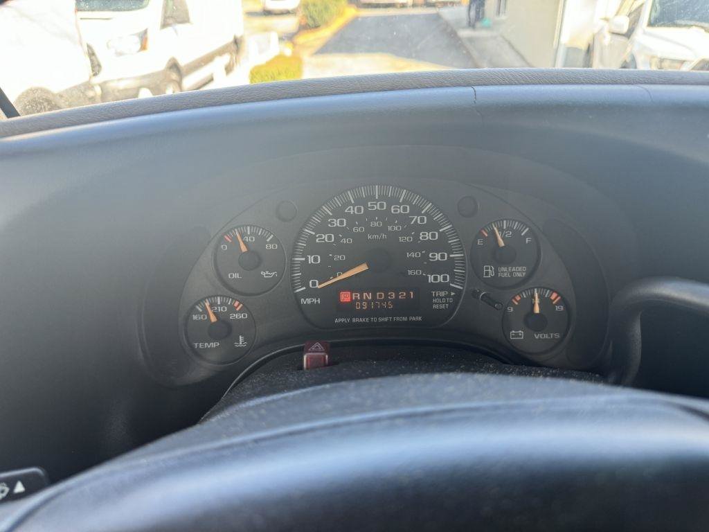 Used 2002 GMC Savana 3500 RWD image 11