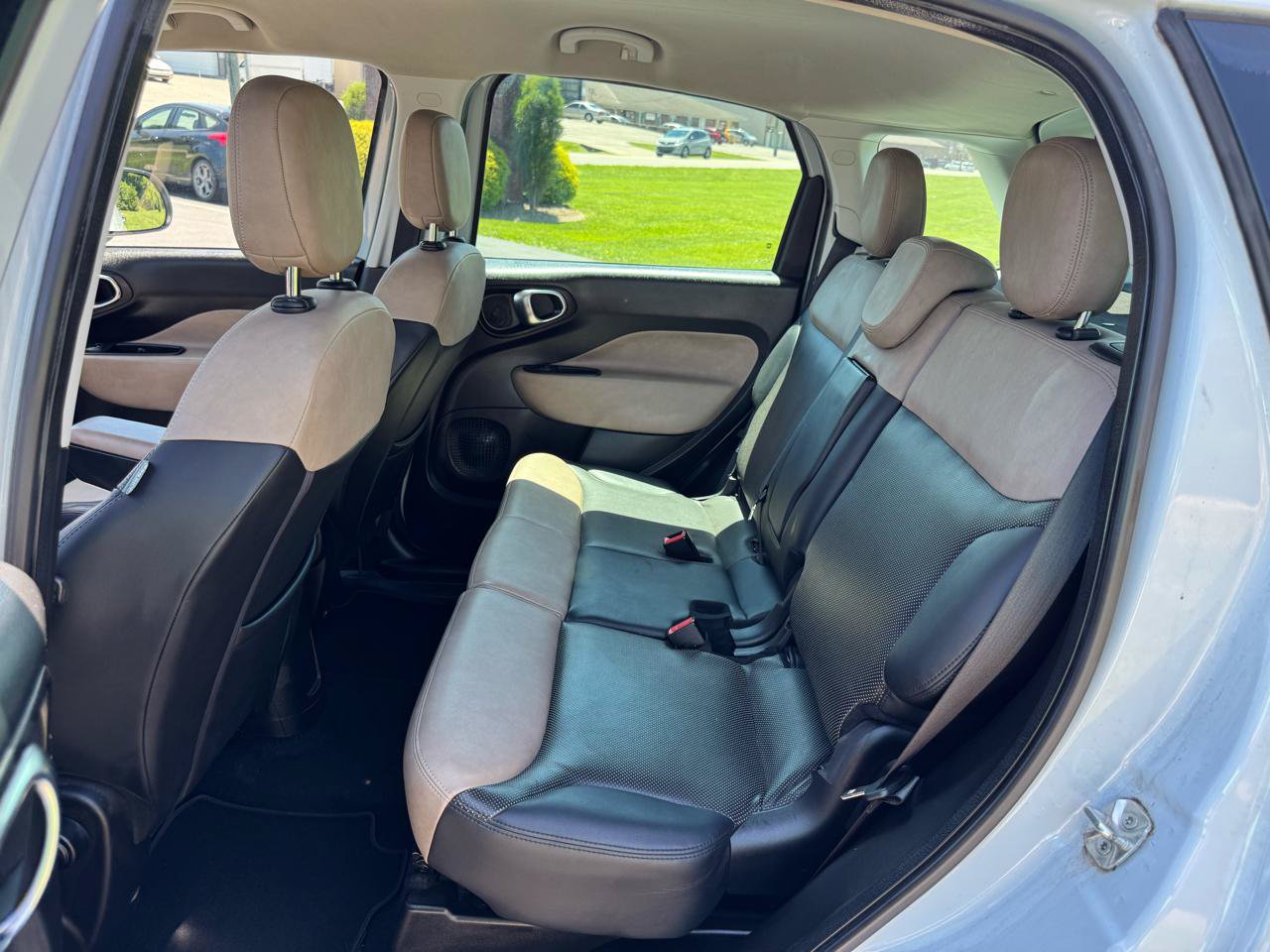 Used 2014 FIAT 500L Lounge FWD image 21