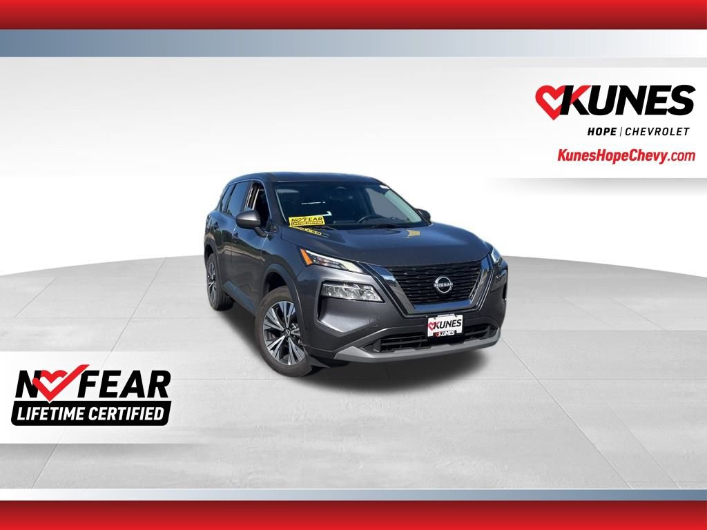 Used 2023 Nissan Rogue SV