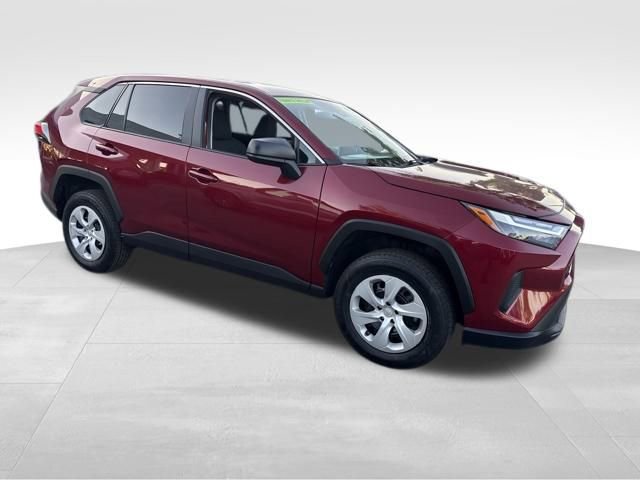 Used 2024 Toyota RAV4 LE image 7