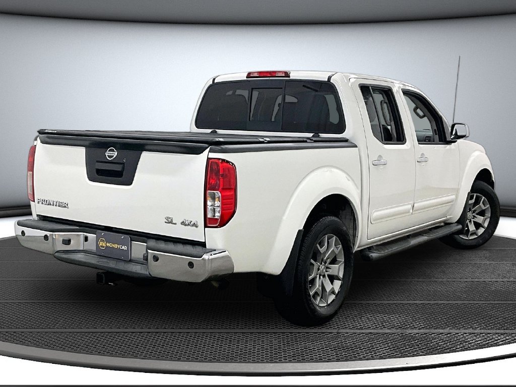Used 2019 Nissan Frontier SL AWD/4WD image 6