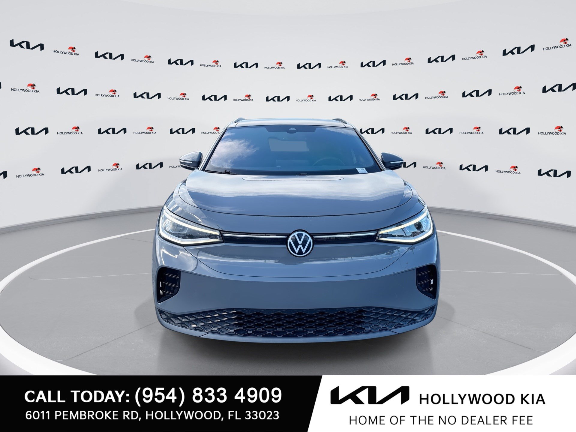 Used 2023 Volkswagen ID.4 Pro S AWD/4WD image 3