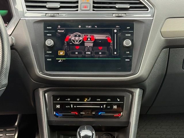 Used 2022 Volkswagen Tiguan SE R-Line FWD image 29