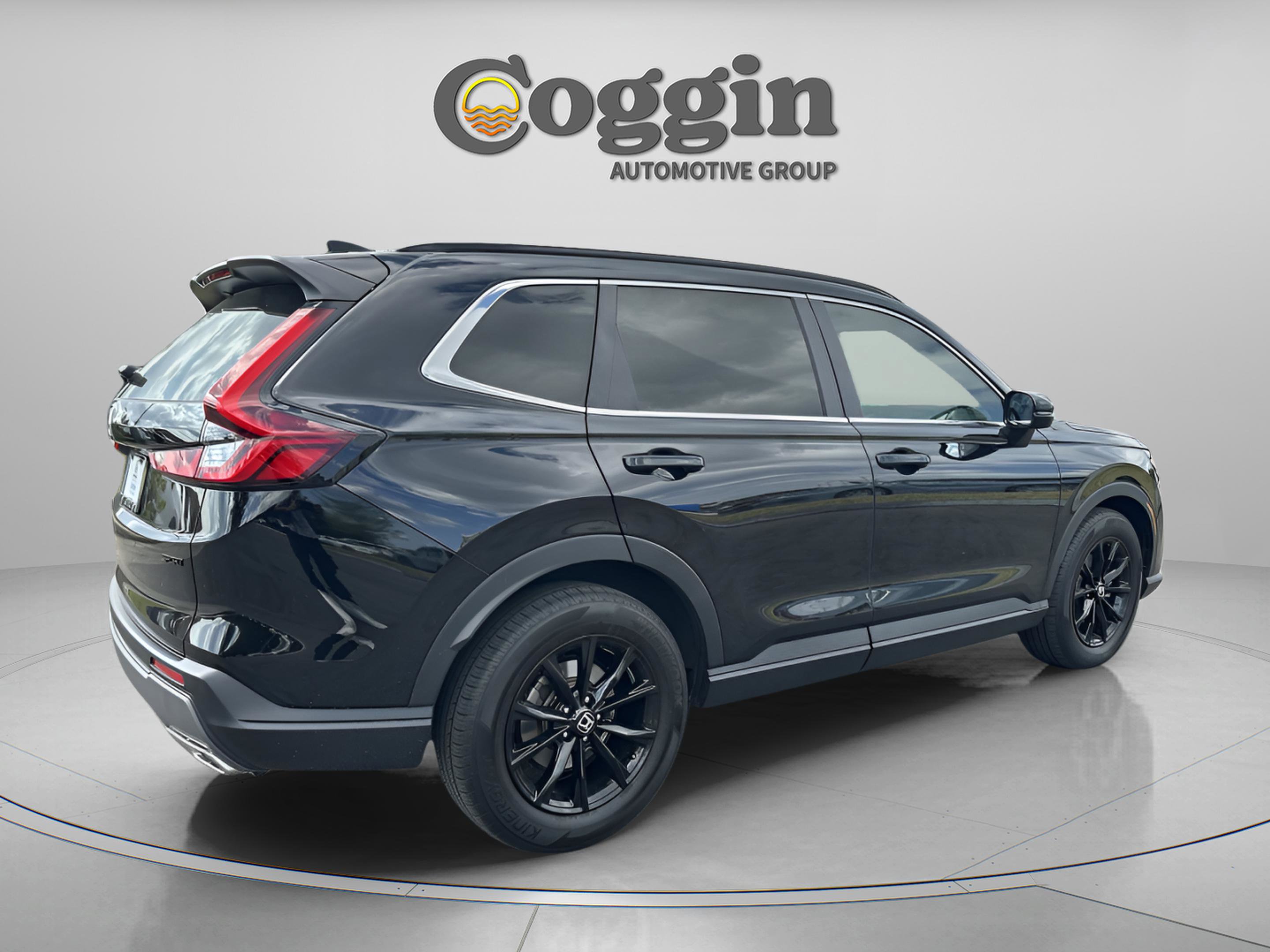 Certified 2025 Honda CR-V Sport image 6