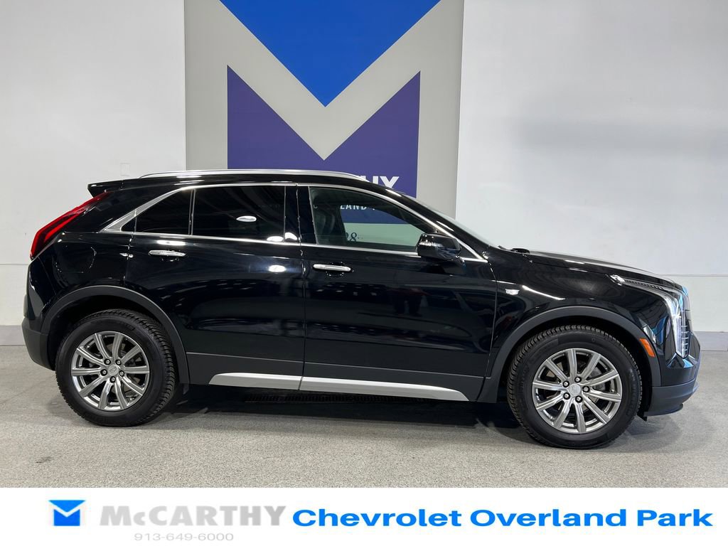 Used 2021 Cadillac XT4 Premium Luxury w/ Cold Weather Package image 4