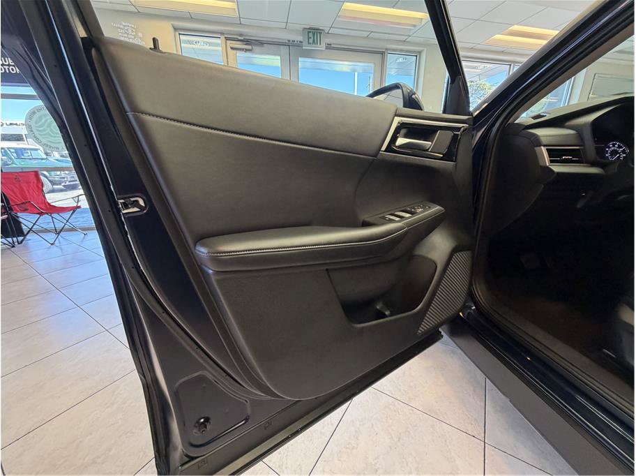 Used 2024 Mitsubishi Outlander FWD image 10