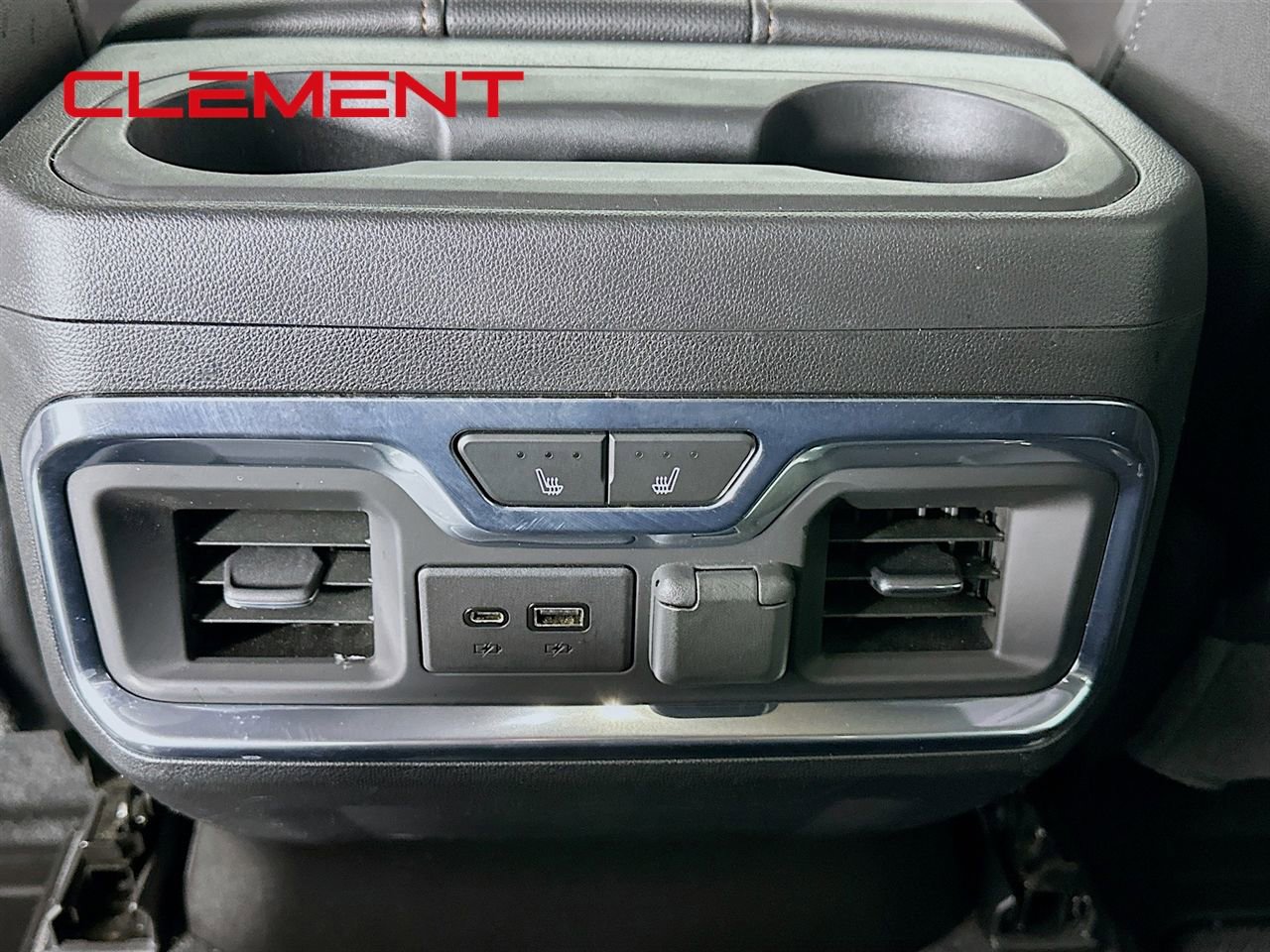 Used 2021 GMC Sierra 3500 AT4 w/ AT4 Premium Plus Package image 34