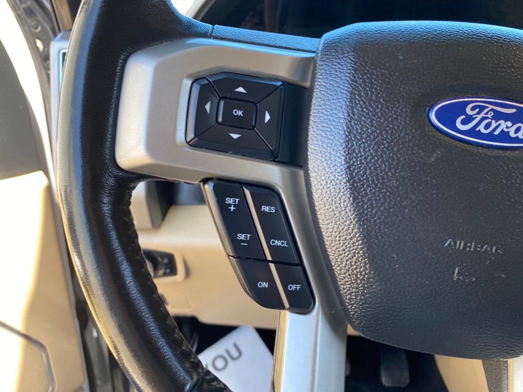 Used 2021 Ford F250 Lariat w/ Chrome Package image 29