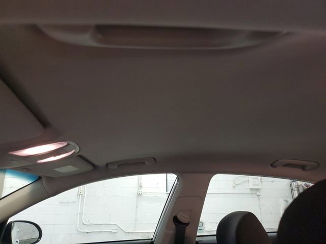 Used 2020 Kia Optima LX image 23